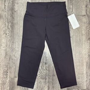 NWT Athleta High Rise Chaturanga Capri ✧ Black ✧ Size S